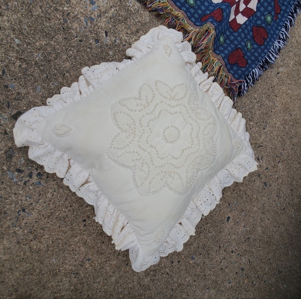 Candle Wick Toss Pillow 12x12